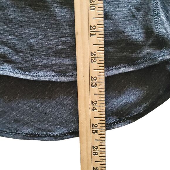 Lululemon 2-In-1 Wild Tank Top Built-in-Bra Heathered Black/ Grey Women's  4 - Picture 12 of 12